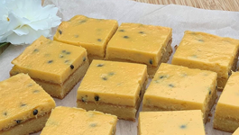 Holly's Lemon Passionfruit Bars